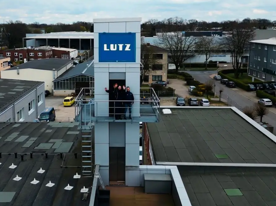 Lutz Halle mit Aufzug